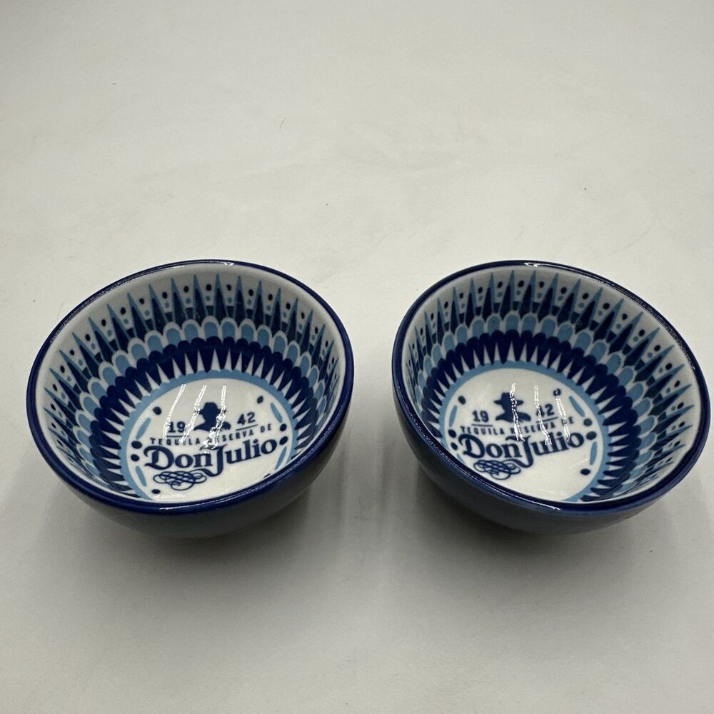1942 Tequila Reserva De Don Julio Footed Salsa Bowls Blue & White 3” Round Set 2